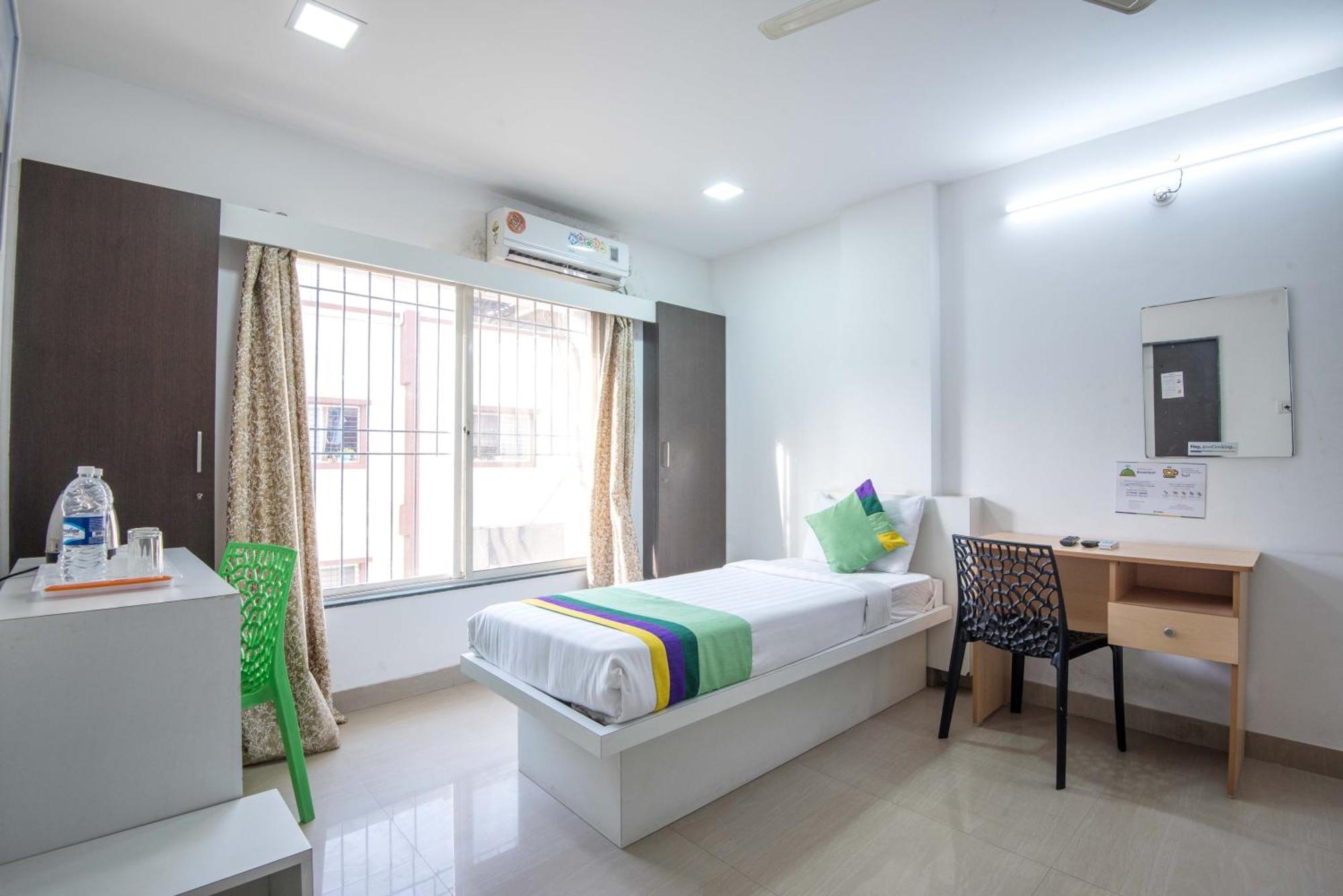 Отель Treebo Empire Executive Premium, Hinjewadi Хинджавади Экстерьер фото